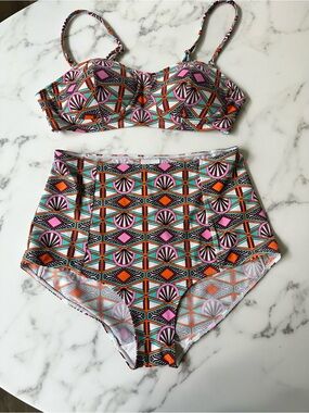 MONKI Geometric High-Waist Bikini Set